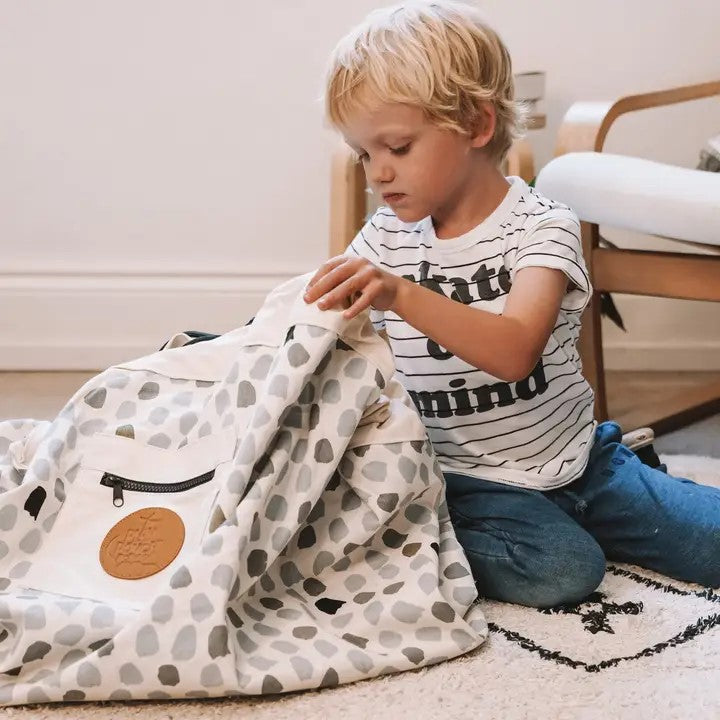 PLAY POUCH - WOW TOWN TRACK POUCH