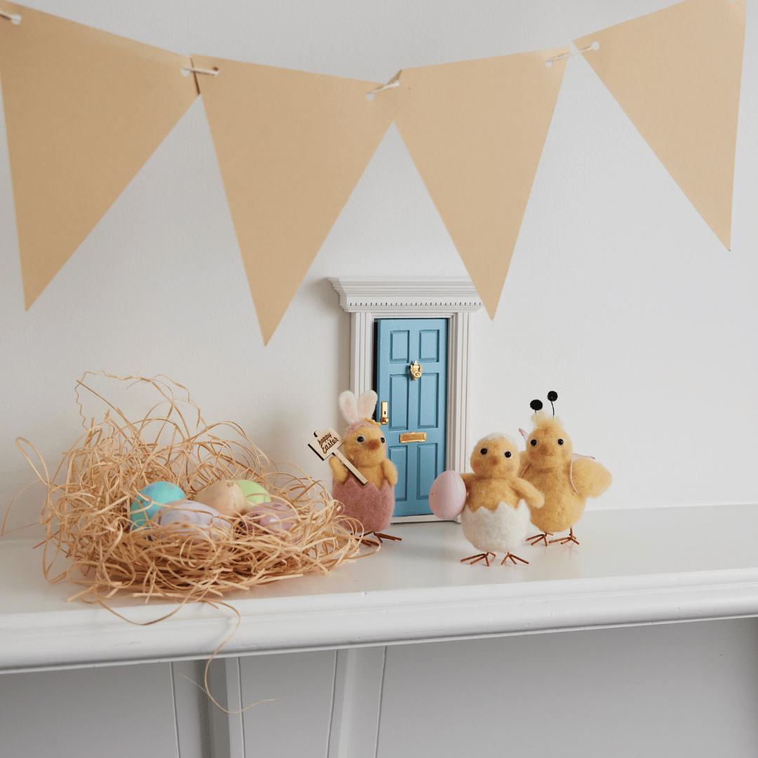 JIGGLE & GIGGLE - DAISY THE FELT CHICK 