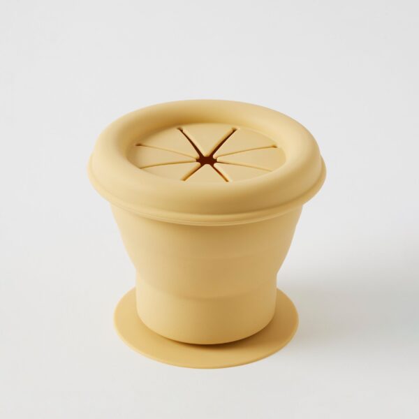 NORDIC KIDS - HENNY SILICONE COLLAPSIBLE SNACK CUP: LEMON 