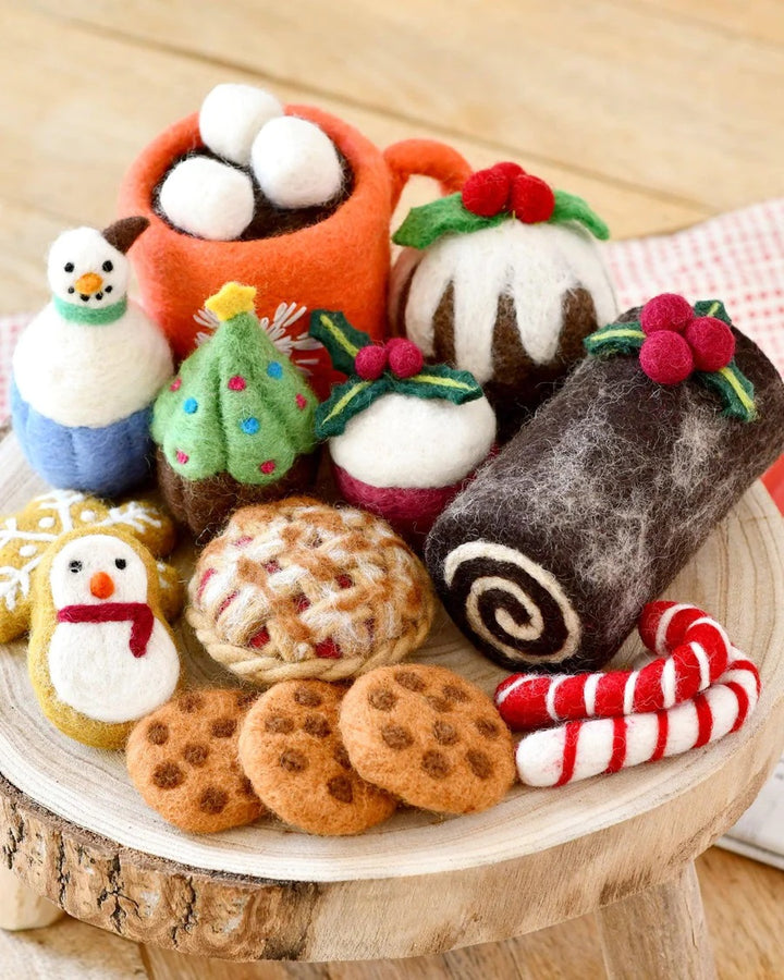 TARA TREASURES - FELT FOOD: CHRISTMAS GRAZING BOX