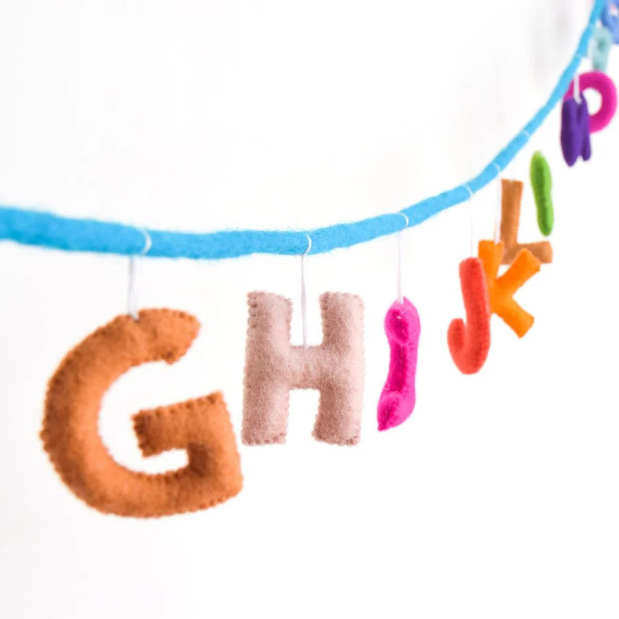 TARA TREASURES - FELT GARLAND ALPHABET A TO Z 