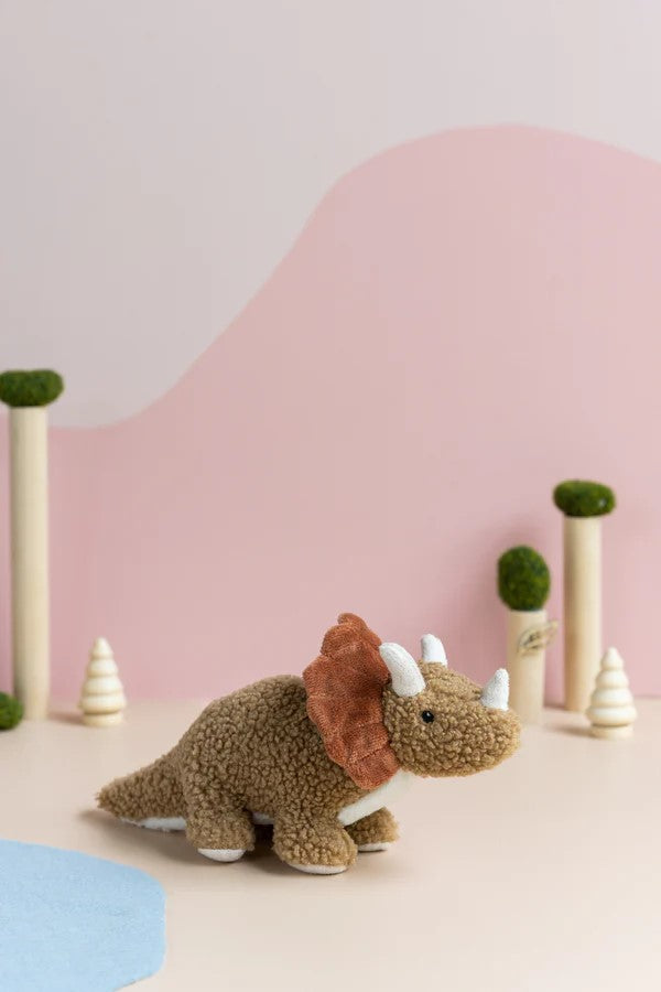 NANA HUCHY - BABY THOMAS THE TRICERATOPS