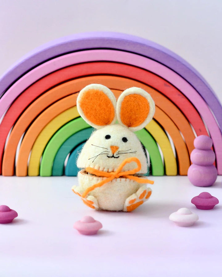 TARA TREASURES - FELT EGG COVER HOPPING BUNNY: ORANGE
