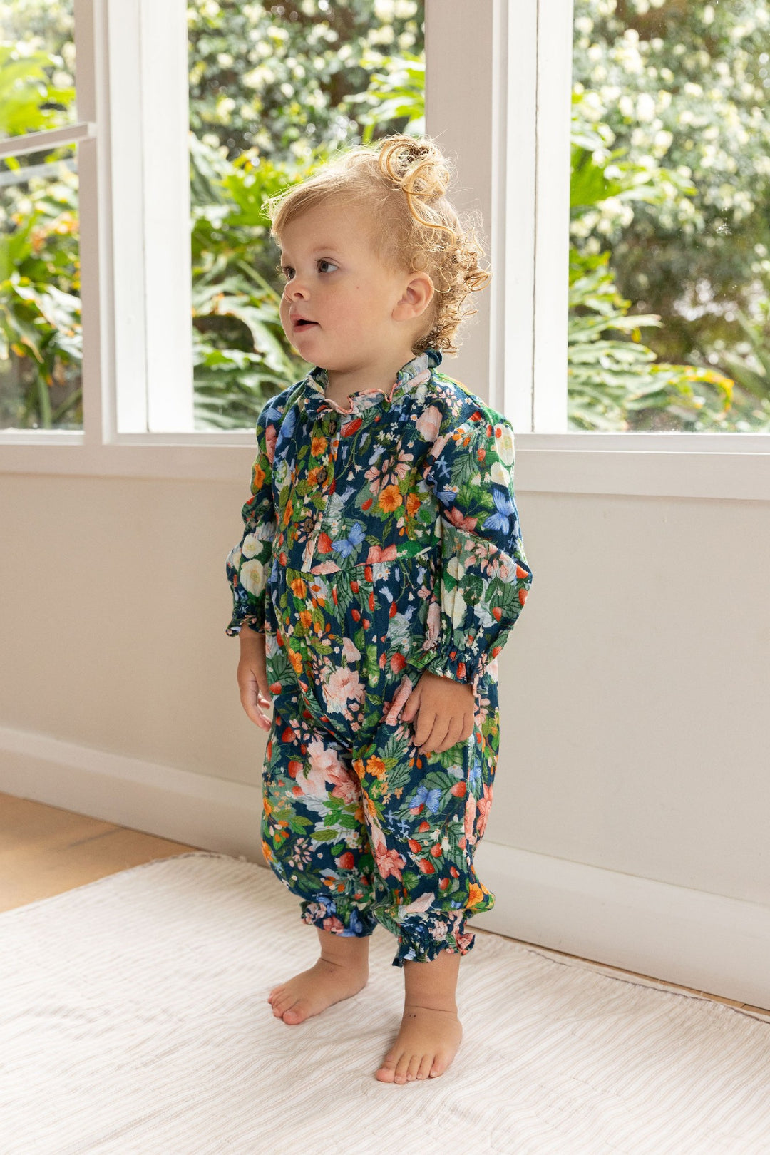 ALEX AND ANT - HELENA PLAYSUIT: STRAWBERRY NAVY [sz:0-3 MTHS]