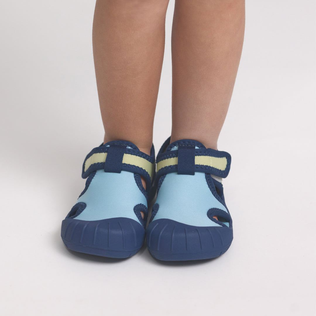 CRYWOLF - AQUA BEACH SANDAL: OCEAN COLOURBLOCK [sz:20 EU]