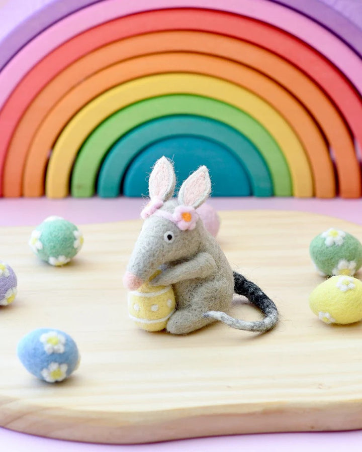 TARA TREASURES - FELT EASTER: BILBY WITH EGG 