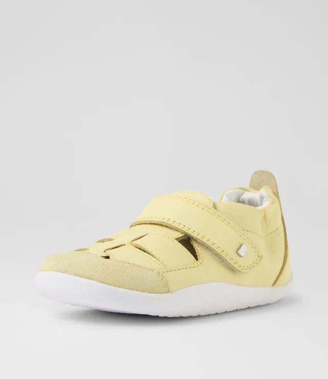 BOBUX - EXPLORER MARIS BAREFOOT SANDAL: WAX YELLOW [sz:18 EU]