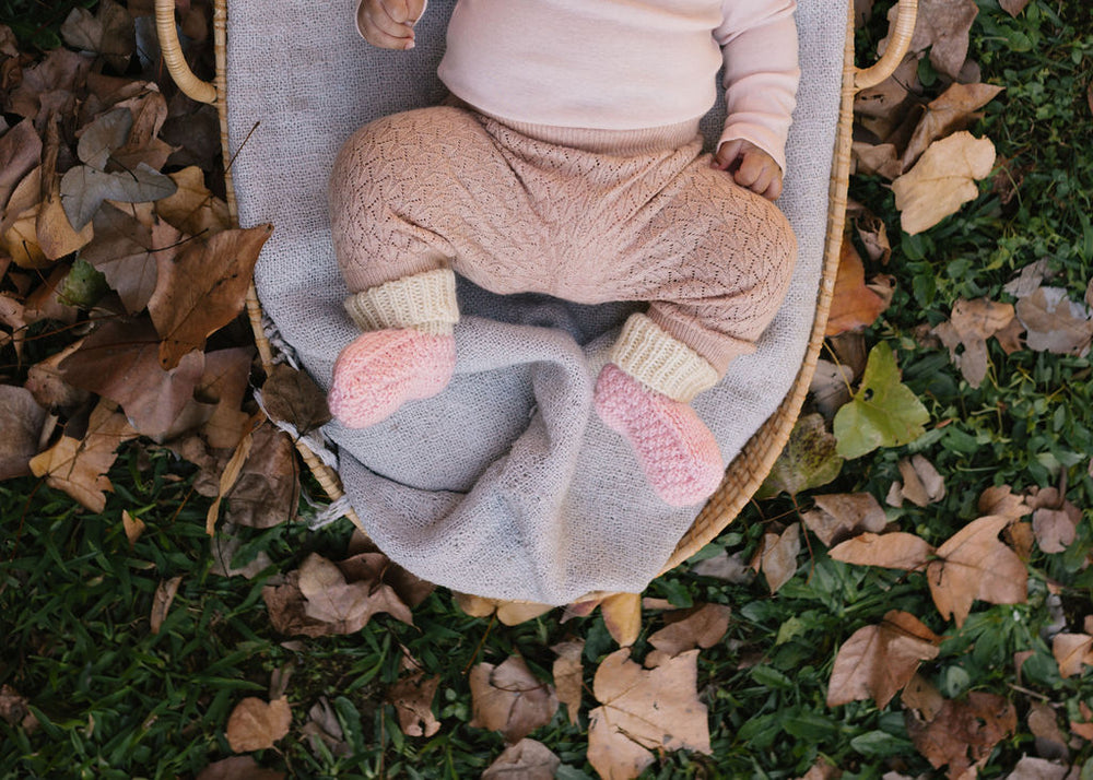 ACORN KIDS - SPRINGBUD MERINO BOOTIES: PINK [sz:XXS (0-3 MTHS)]