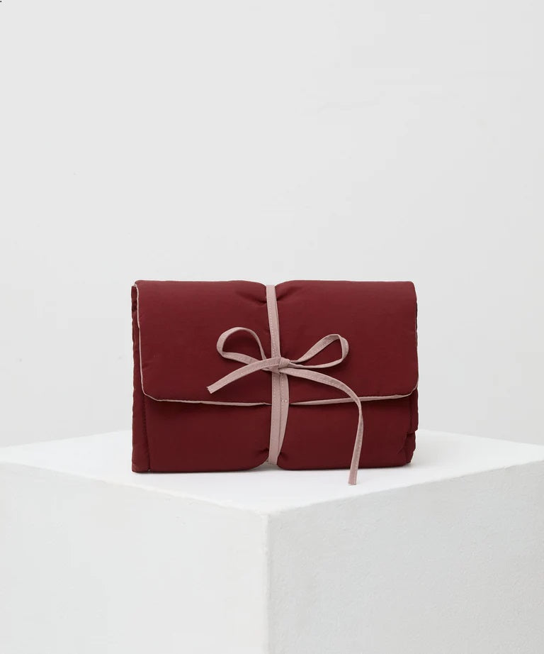PHILE - THE PLUSH CHANGE MAT WRAP: BURGUNDY