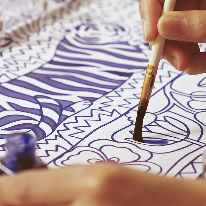 DJECO - ATELIER 10: TIGER SILK SCARF PAINTING KIT