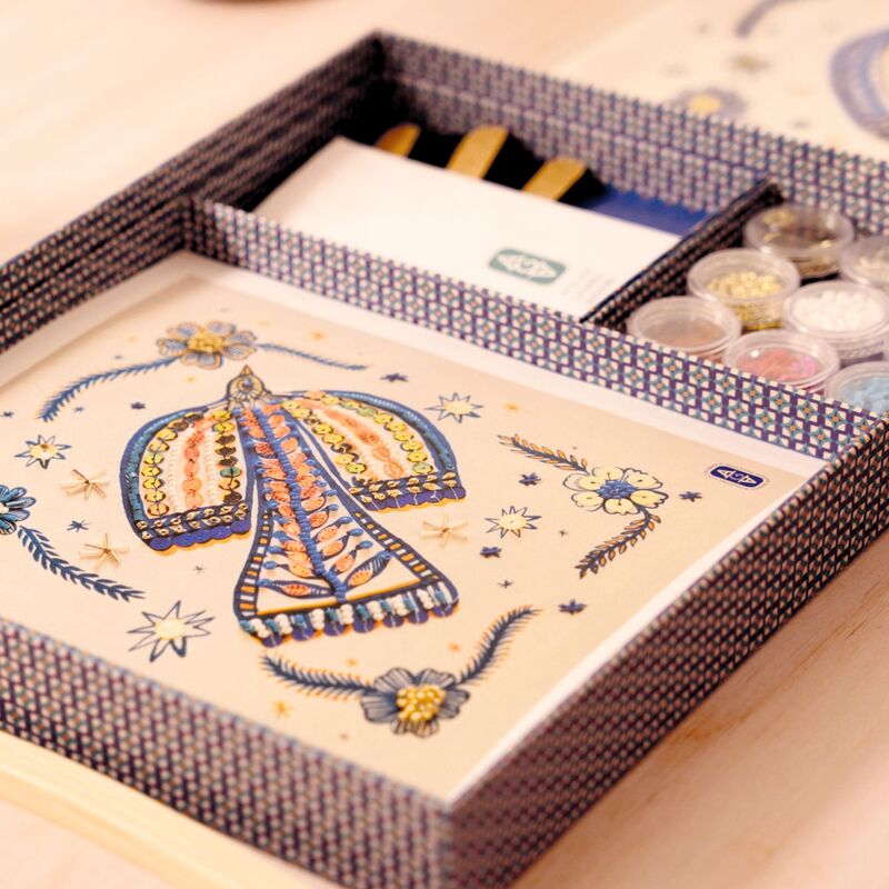 DJECO - ATELIER 59: BIRD BEADWORK EMBROIDERY KIT