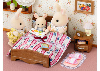SYLVANIAN FAMILIES - SEMI DOUBLE BED 
