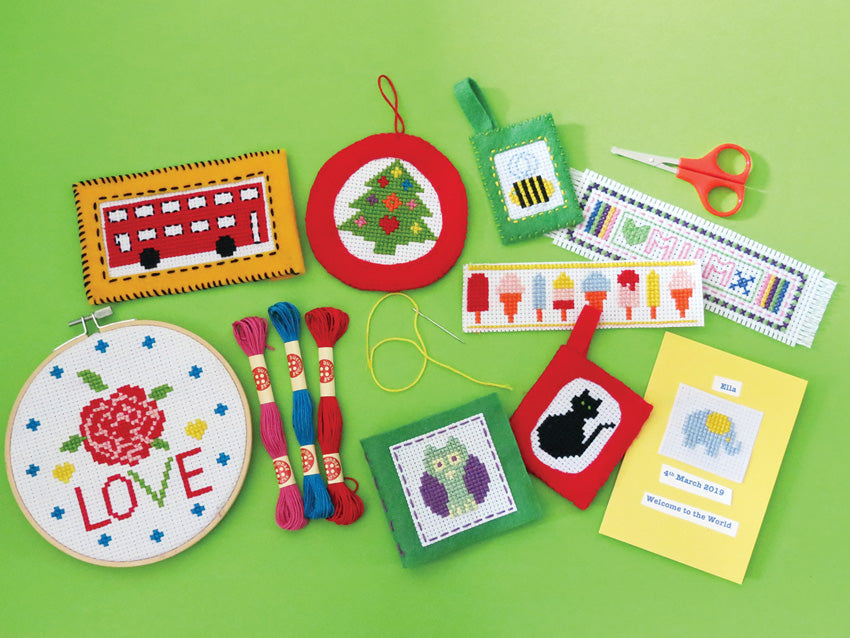 BUTTONBAG - CROSS STITCH SUITCASE KIT