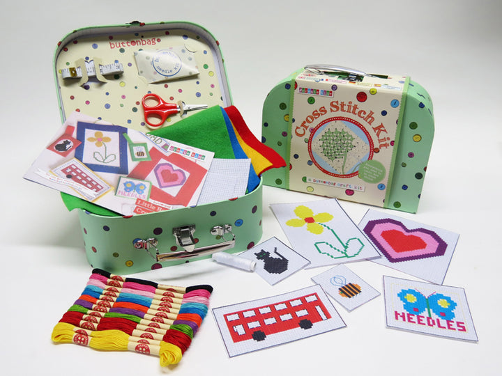 BUTTONBAG - CROSS STITCH SUITCASE KIT