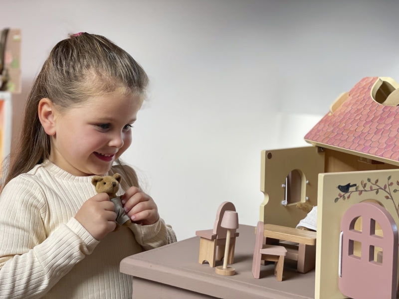 EGMONT - WOODEN DOLL HOUSE FOR TEDDY BEAR 