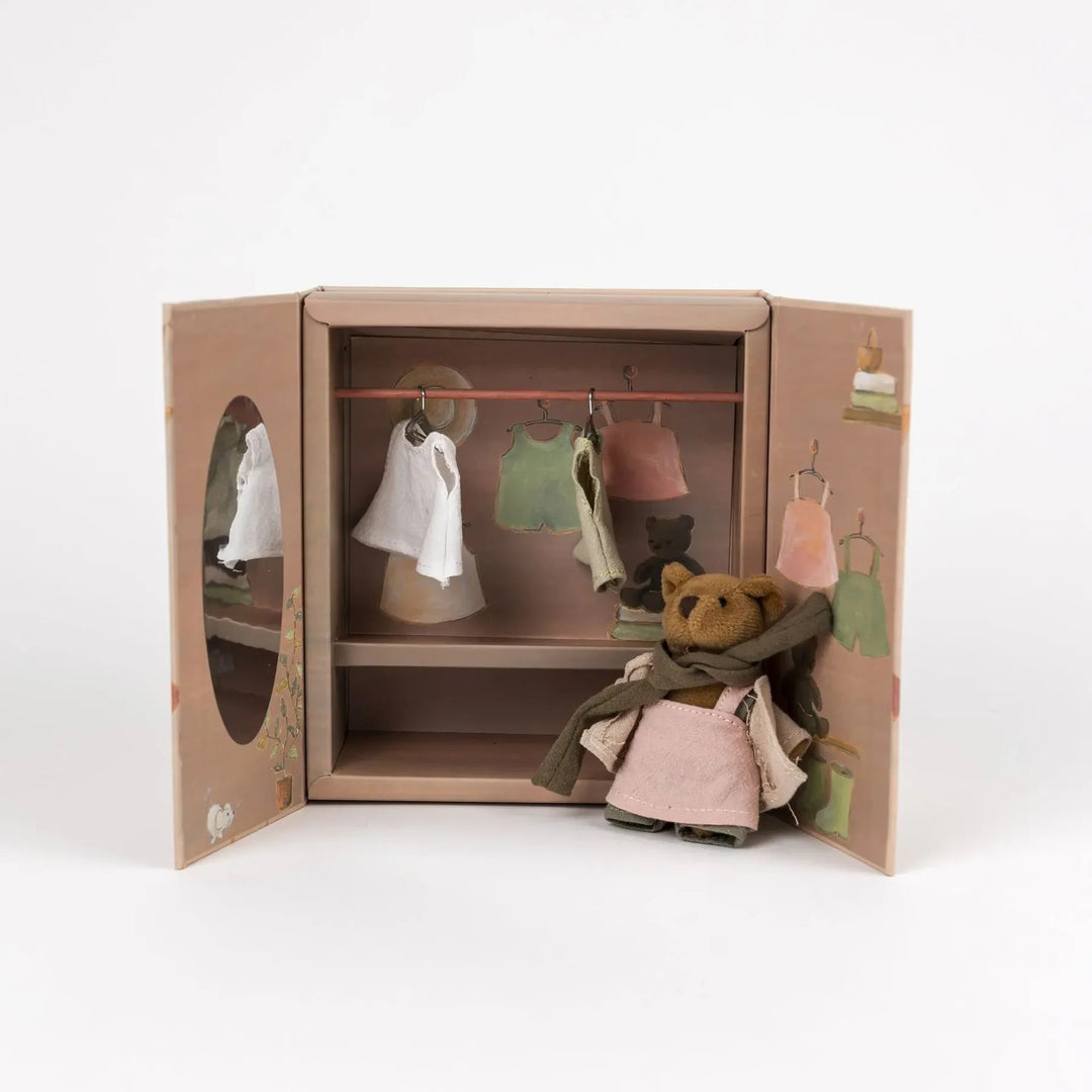 EGMONT - WARDROBE WITH BEAR AND CLOTHING 