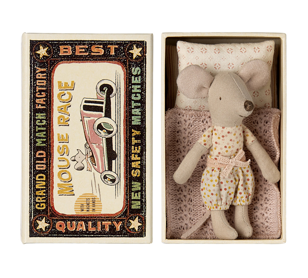 MAILEG - MOUSE: LITTLE SISTER IN MATCHBOX 