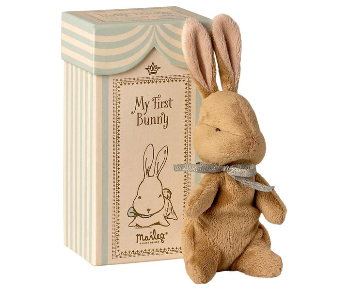MAILEG - MY FIRST BUNNY IN A BOX: BLUE