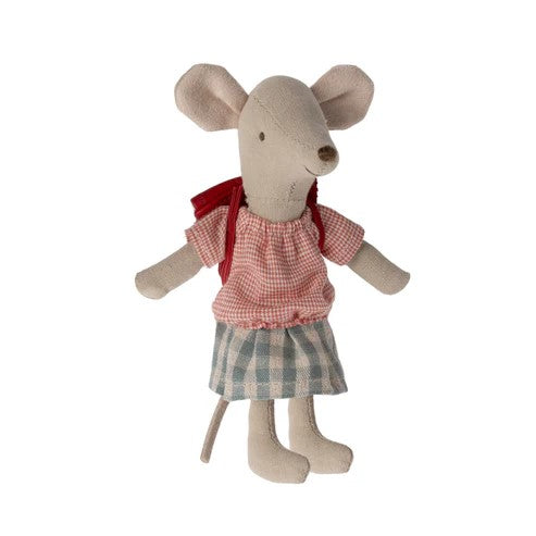 MAILEG - MOUSE: BIG SISTER TRICYCLE WITH RED BAG 