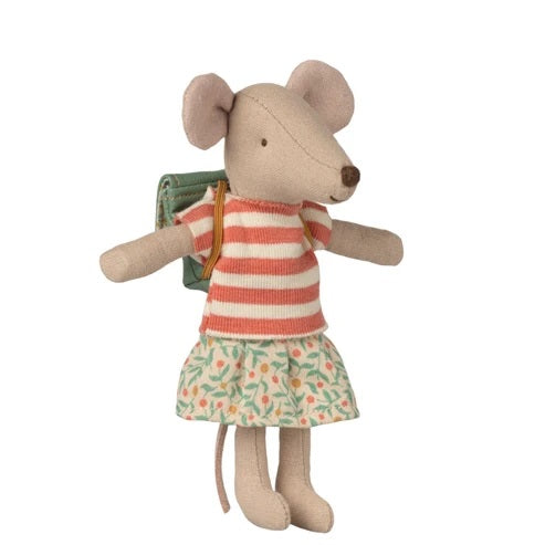 MAILEG - MOUSE: TRICYCLE BIG SISTER GREEN 
