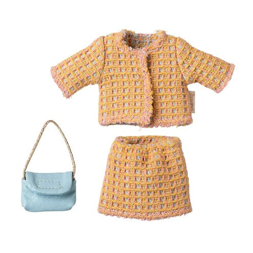 MAILEG - CLOTHING: KNITTED BLOUSE AND SKIRT IN A SUITCASE FOR GRANDMA MOUSE 