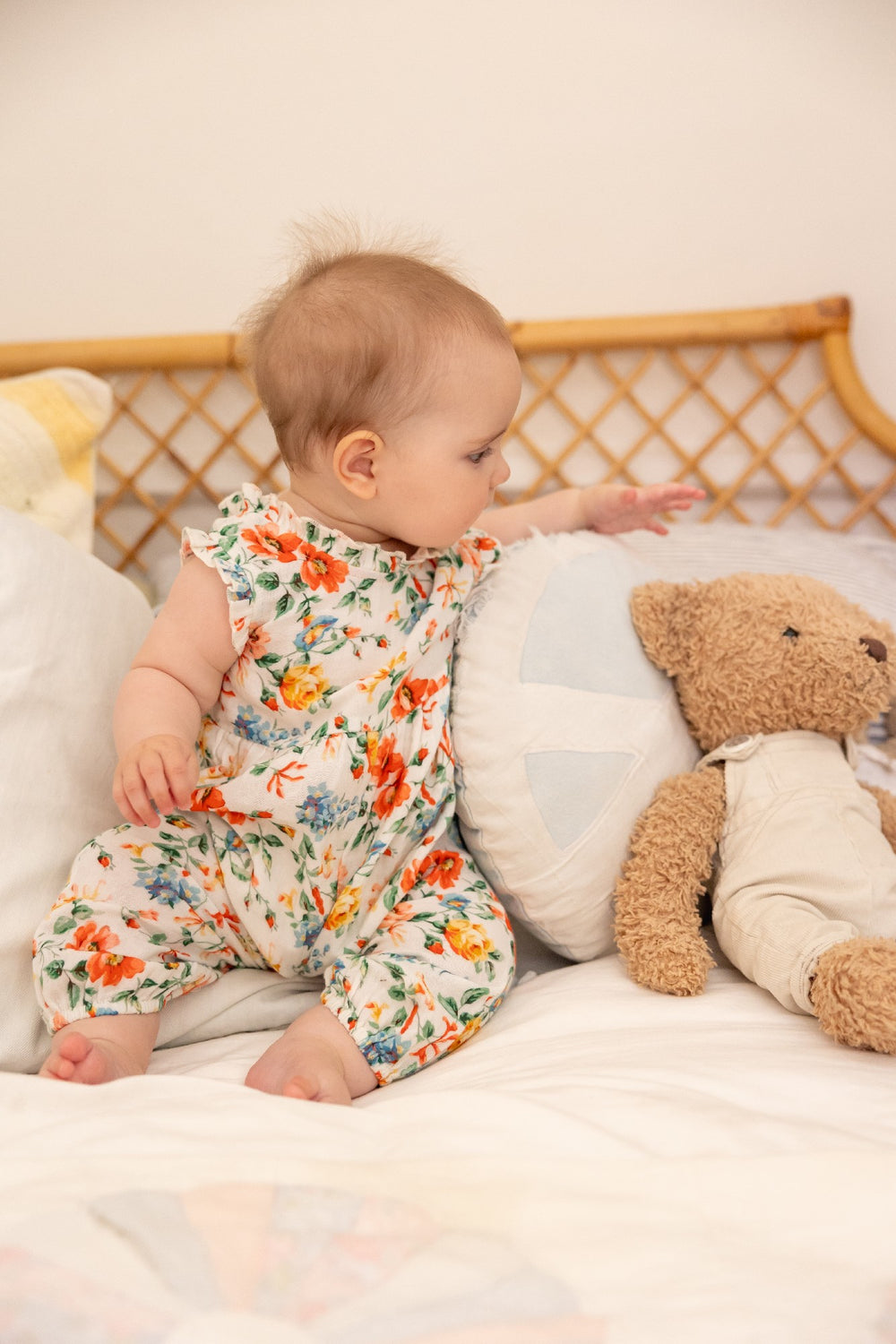 ALEX AND ANT - LOLA PLAYSUIT: PRETTY FLORAL [sz:0-3 MTHS]