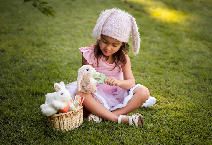 FOLKMANIS - HAND PUPPET: LITTLE LOP RABBIT 