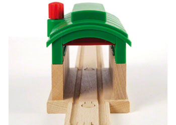 BRIO - TRAIN GARAGE