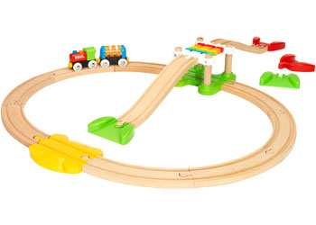 BRIO - MY FIRST RAILWAY BEGINNER PACK: 18 PCS