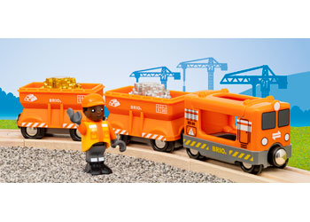 BRIO - GOLD CARGO TRAIN: 6 PCS