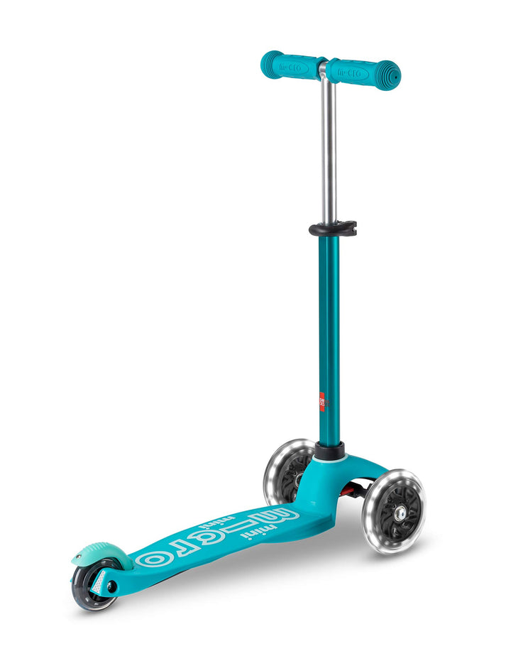 MICRO SCOOTERS - MINI MICRO DELUXE LED SCOOTER: AQUA 