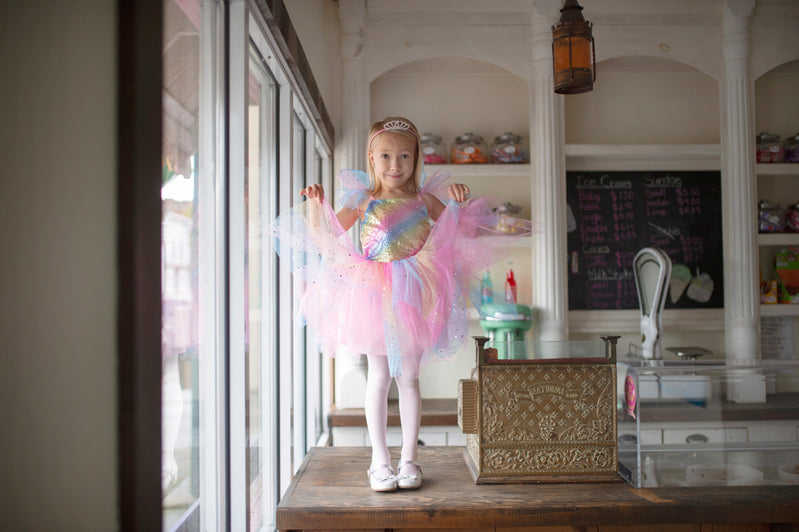 GREAT PRETENDERS - DRESS UP: RAINBOW FAIRY DRESS WITH WINGS [sz:5-6 YRS]
