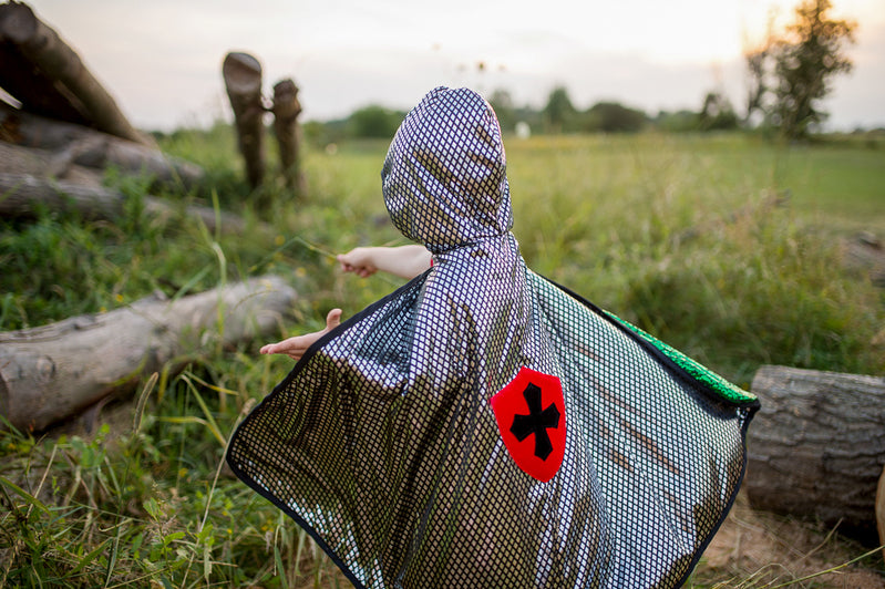 GREAT PRETENDERS - DRESS UP: REVERSIBLE DRAGON KNIGHT CAPE [sz:4-6 YRS]