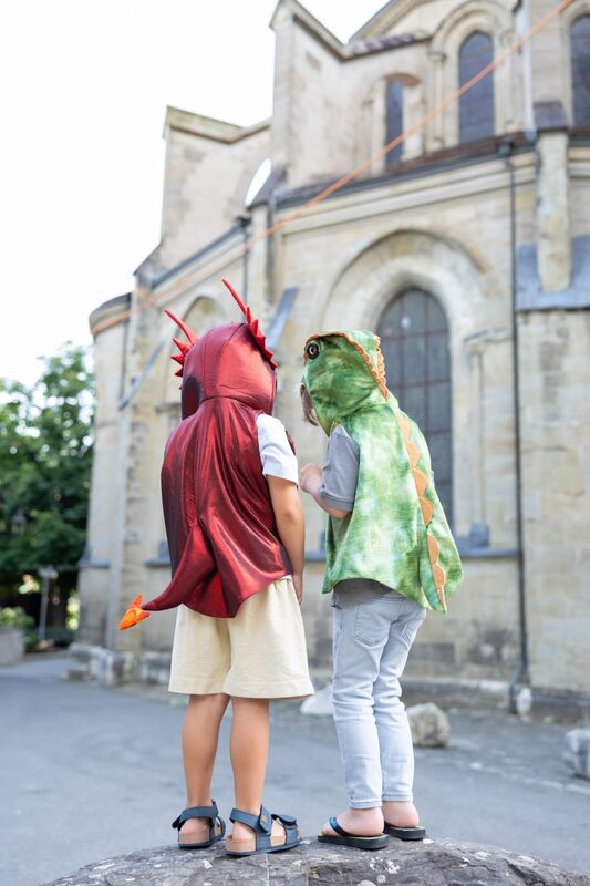 GREAT PRETENDERS - DRESS UP: ALL DAY RED DINO VEST [sz:3-4 YRS]