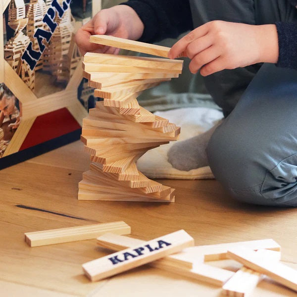 KAPLA - 200 BOX: NATURAL BUILDING PLANKS SET