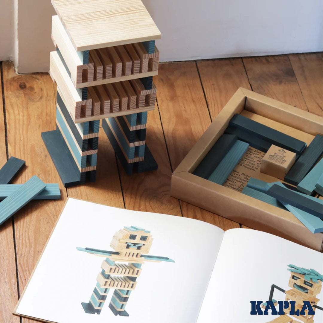 KAPLA - BOOK AND COLOUR PLANKS SET: DARK BLUE + LIGHT BLUE