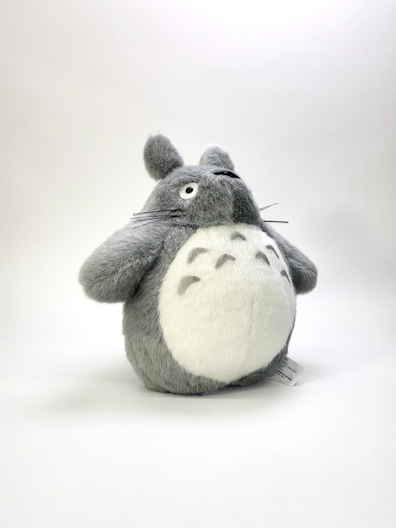 STUDIO GHIBLI - MY NEIGHBOR TOTORO: TOTORO PLUSH GREY MEDIUM 