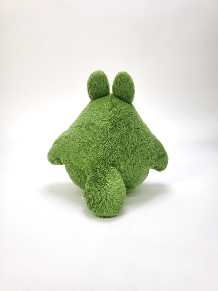 STUDIO GHIBLI - MY NEIGHBOR TOTORO: GREEN TOTORO PLUSH MEDIUM