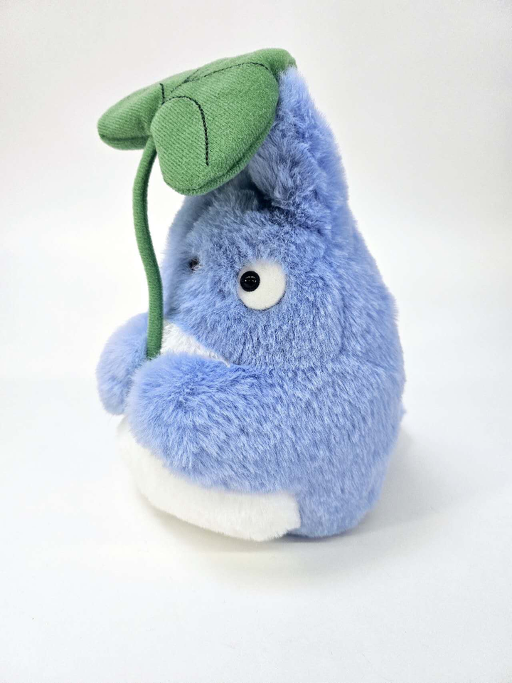 STUDIO GHIBLI - MY NEIGHBOR TOTORO: TOTORO WITH LEAF 
