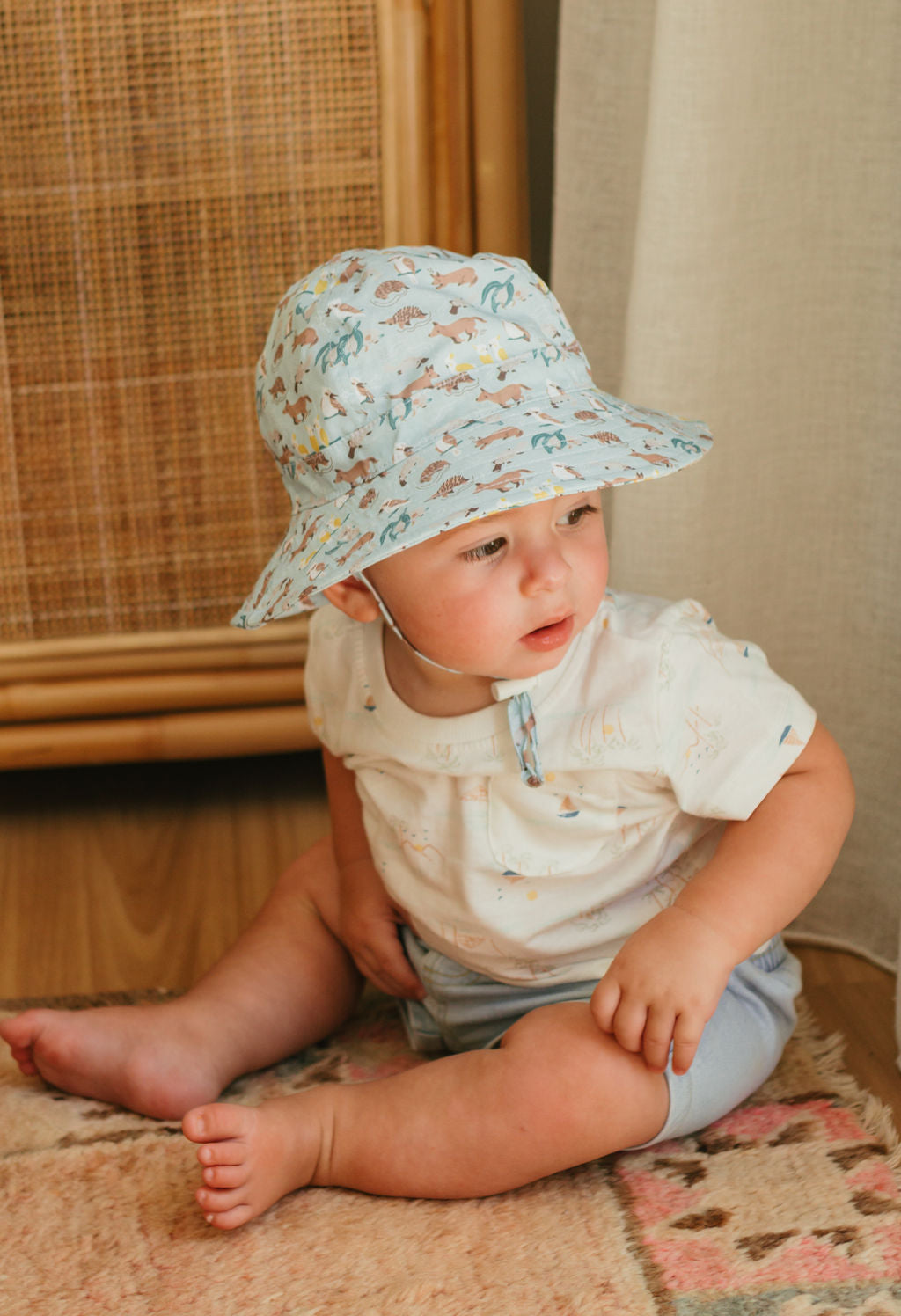 ACORN KIDS - INFANT WIDE BRIM SUNHAT: AUSSIE BUSH FRIENDS [sz:XS - 46CM/0-9 MTHS]