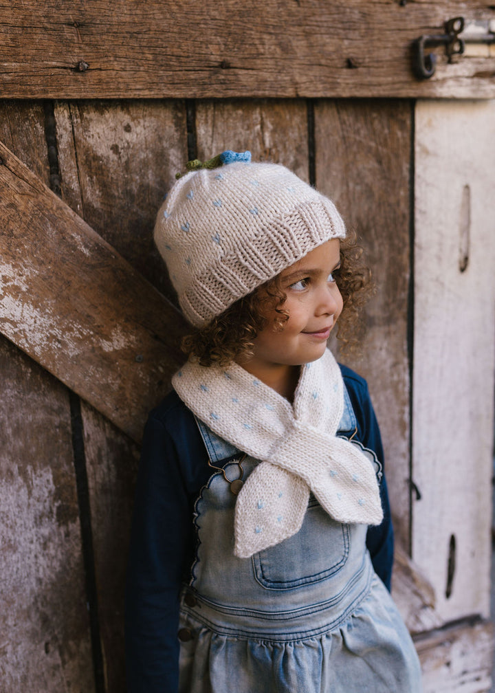 ACORN KIDS - BLUEBELL CROSSOVER SCARF: CREAM 