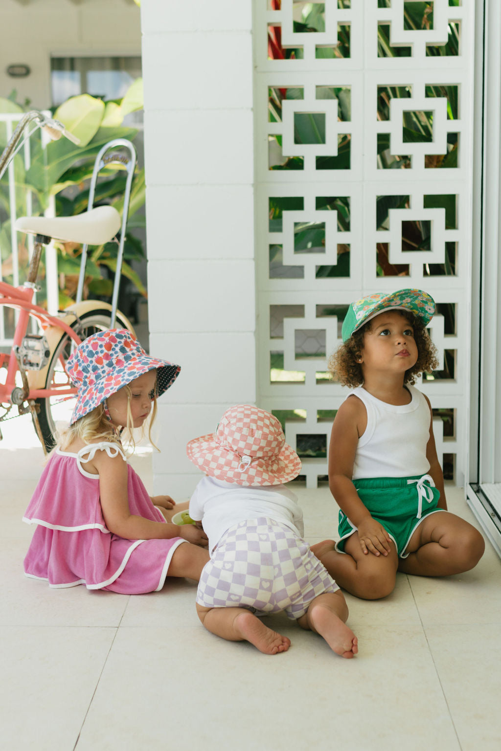 ACORN KIDS - BROAD BRIM BUCKET SUNHAT: WILDBERRY [sz:S - 50CM/9-18 MTHS]