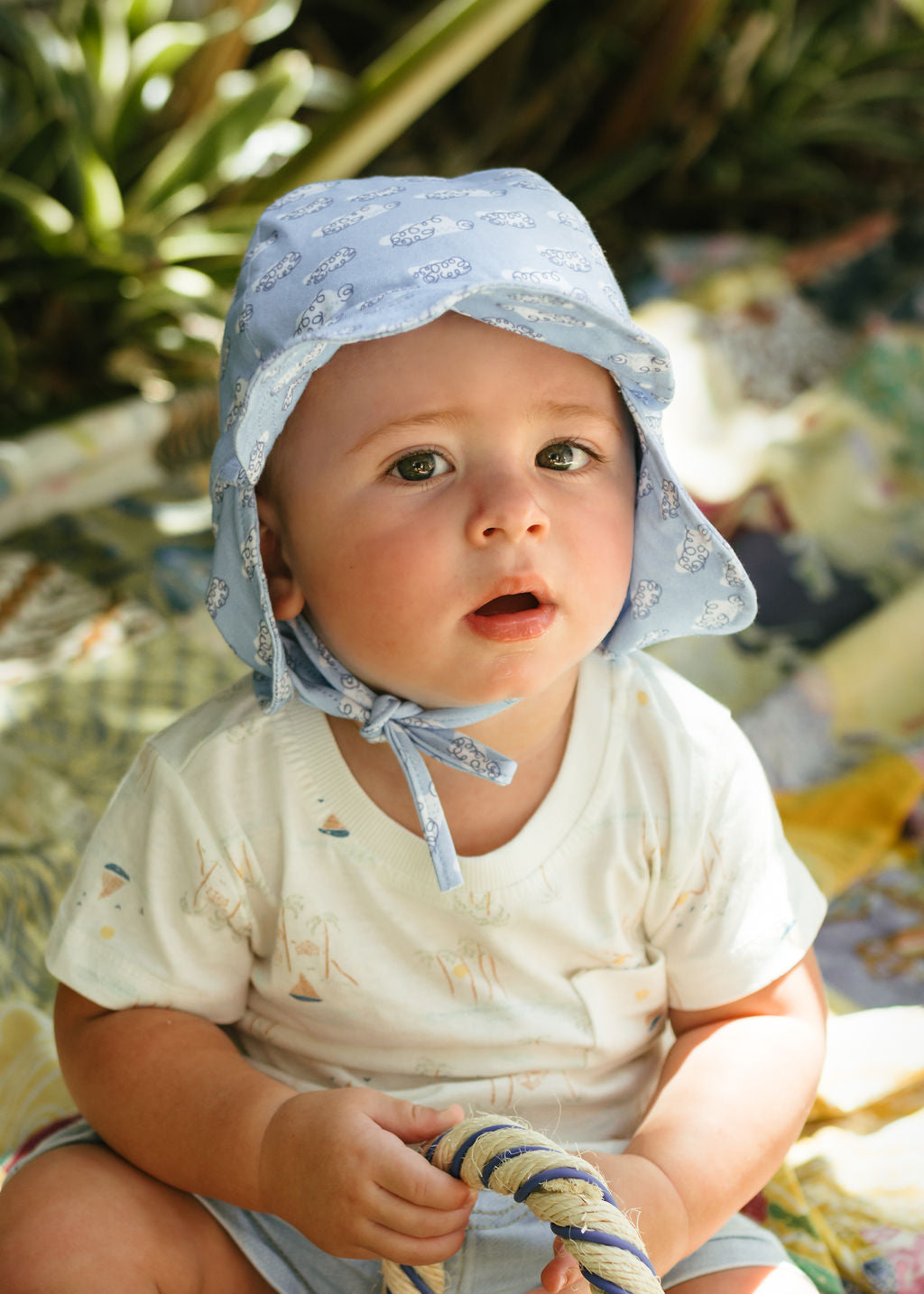 ACORN KIDS - FLAP HAT: CLOUDS [sz:XXS - 38CM/0-3MTHS]
