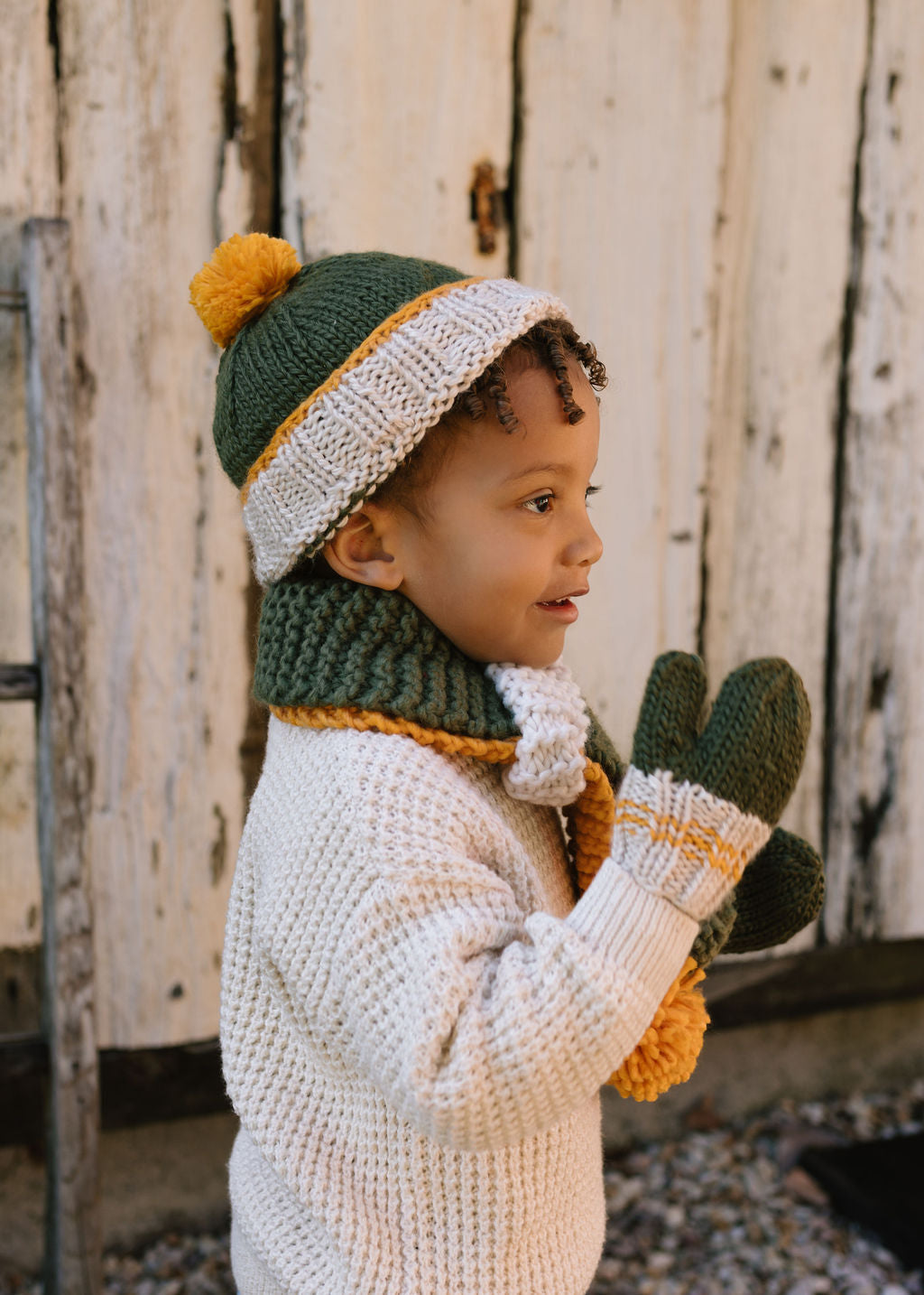 ACORN KIDS - TEDDY SCARF: KHAKI AND GOLD 