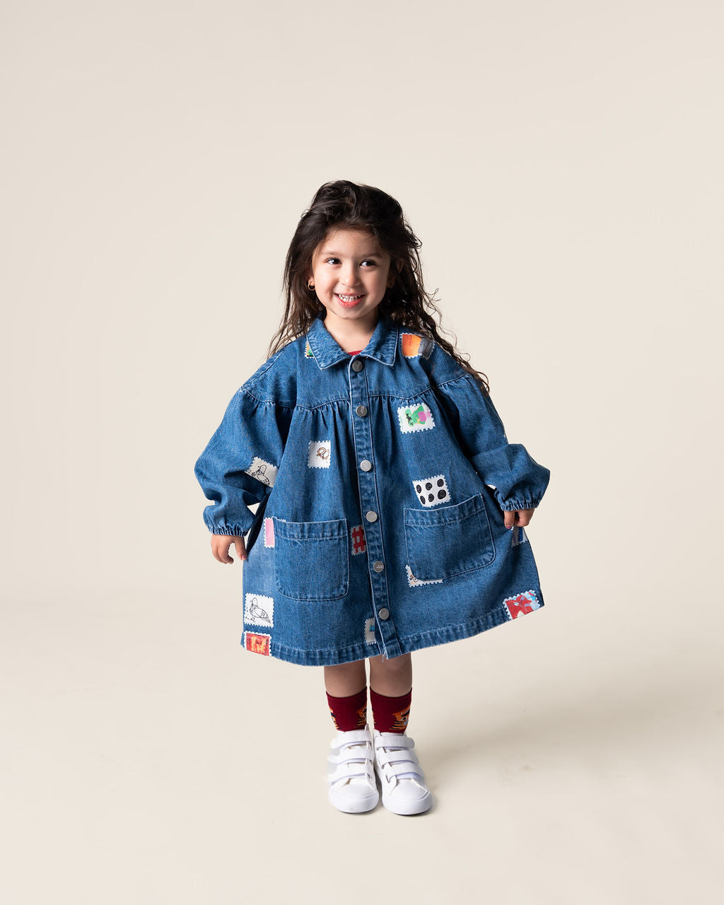 DAS IST MAURICE - DENIM SMOCK DRESS: STAMPS [sz:1 YR]