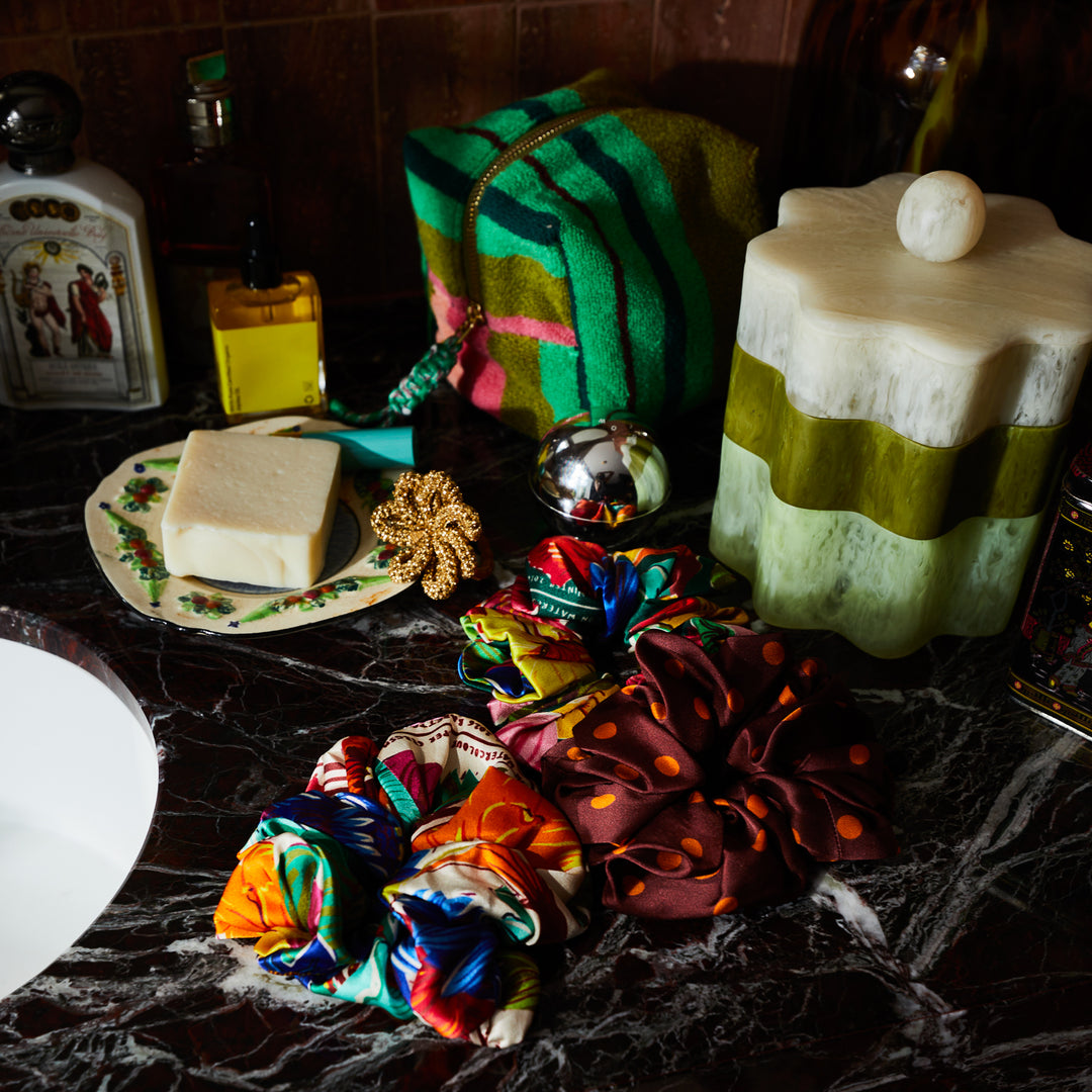 SAGE X CLARE - INES SILK SCRUNCHIE 