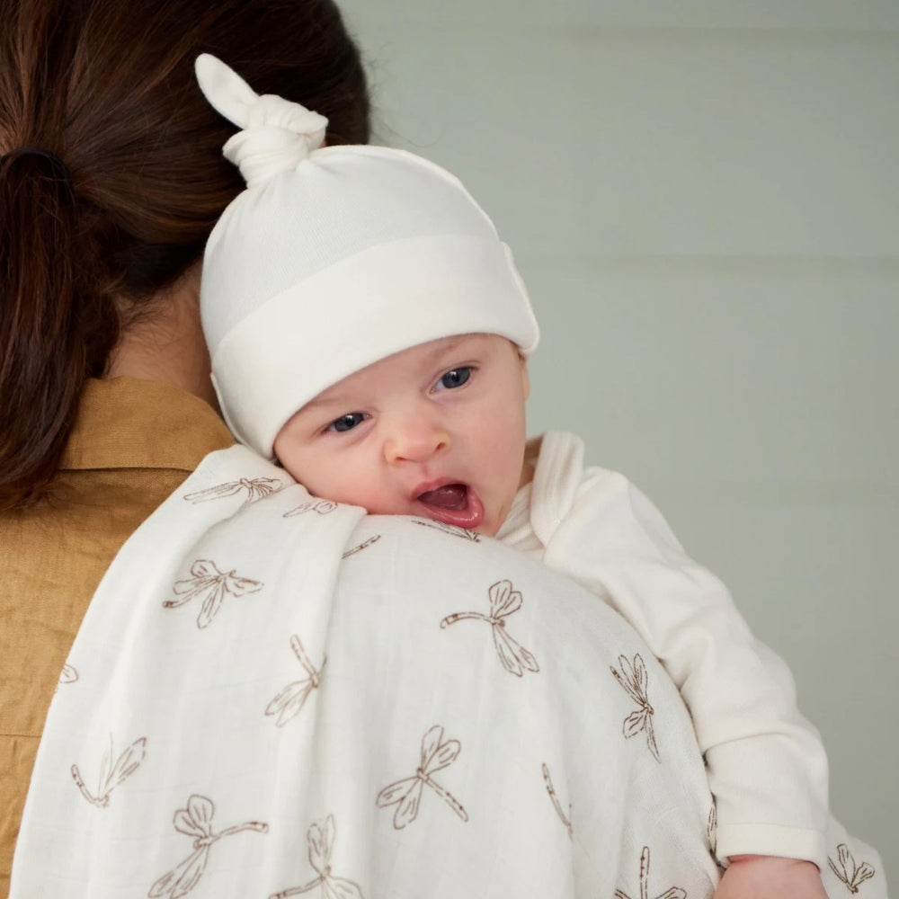 NATURE BABY - COTTON KNOTTED BEANIE: NATURAL [sz:NB]
