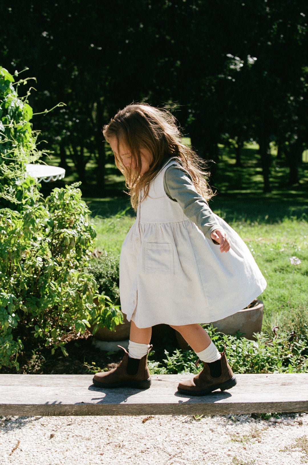 NATURE BABY - SPRINTER COLLECTION: WILLA PINAFORE ECRU [sz:6-12 MTHS]