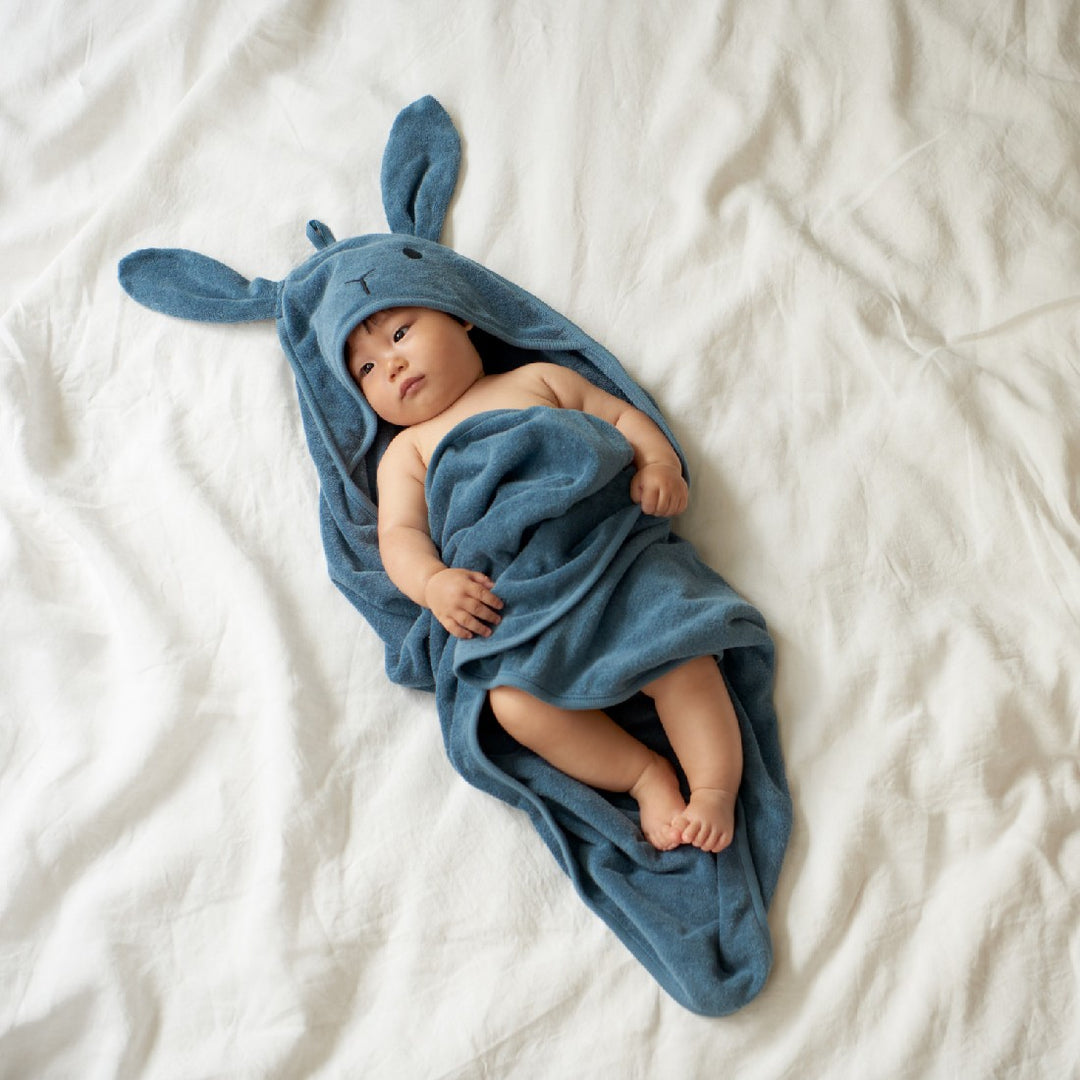 NATURE BABY - BUNNY PONCHO: DEEP BLUE