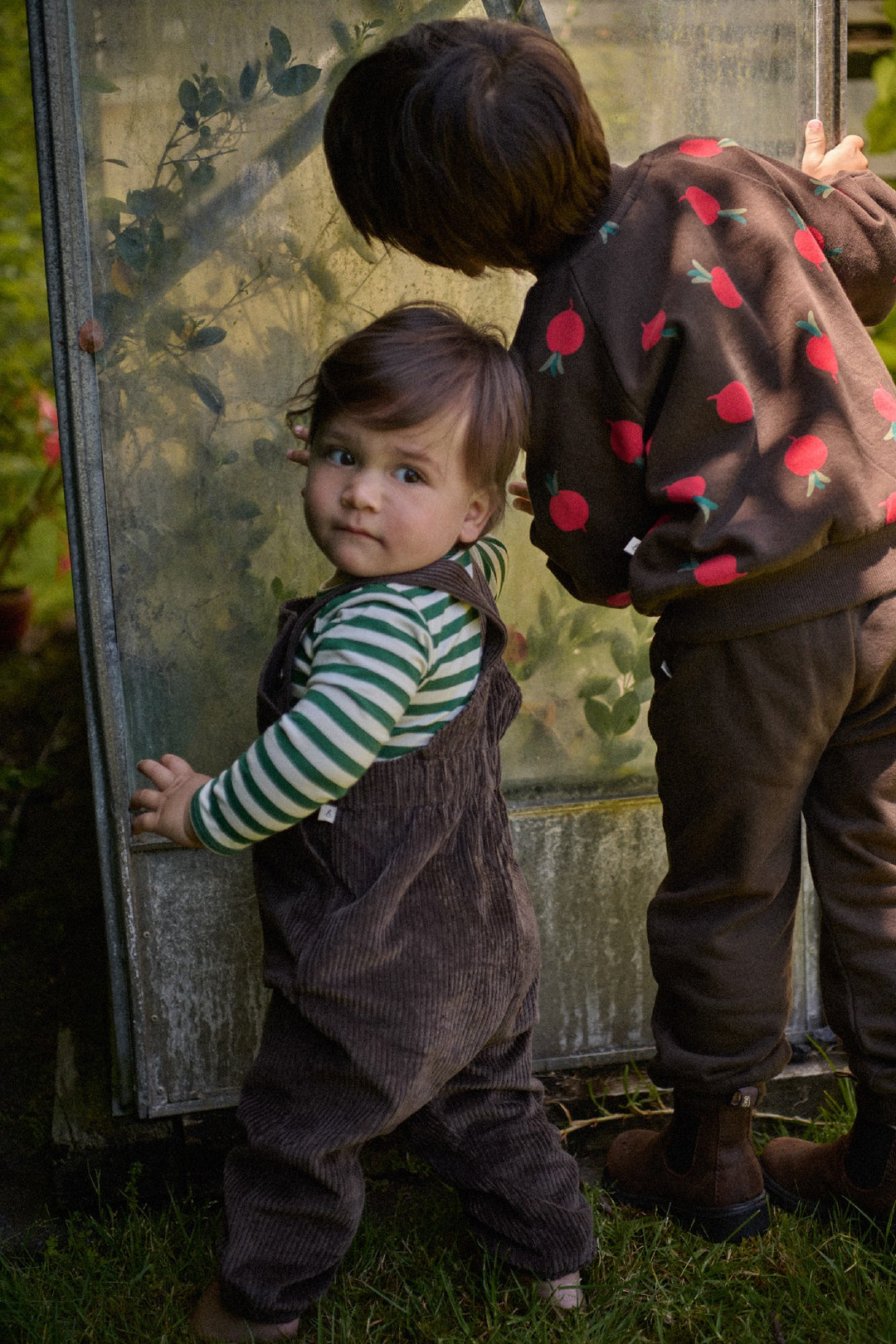 NATURE BABY - TEDDY OVERALLS: PINECONE [sz:6-12 MTHS]